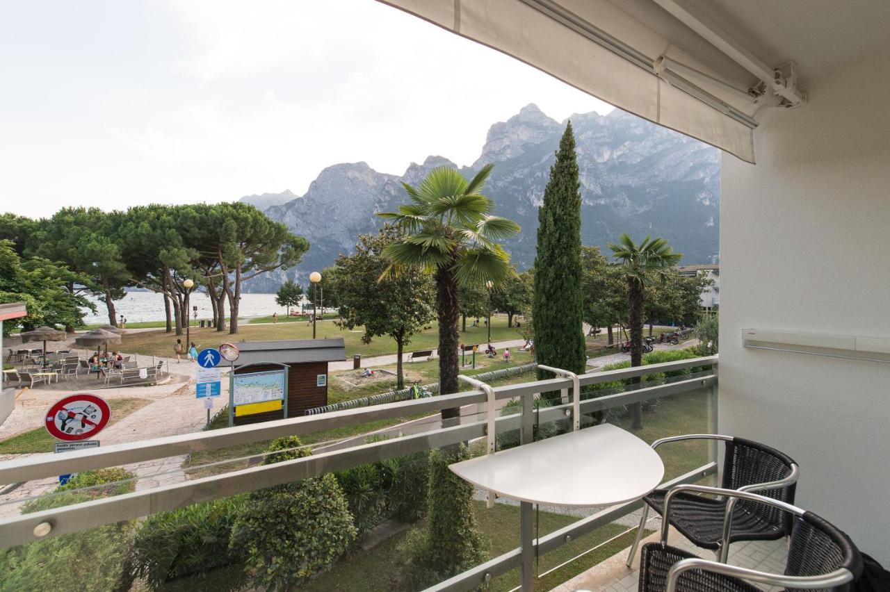 Appartement Lago Blu 加尔达湖滨 外观 照片