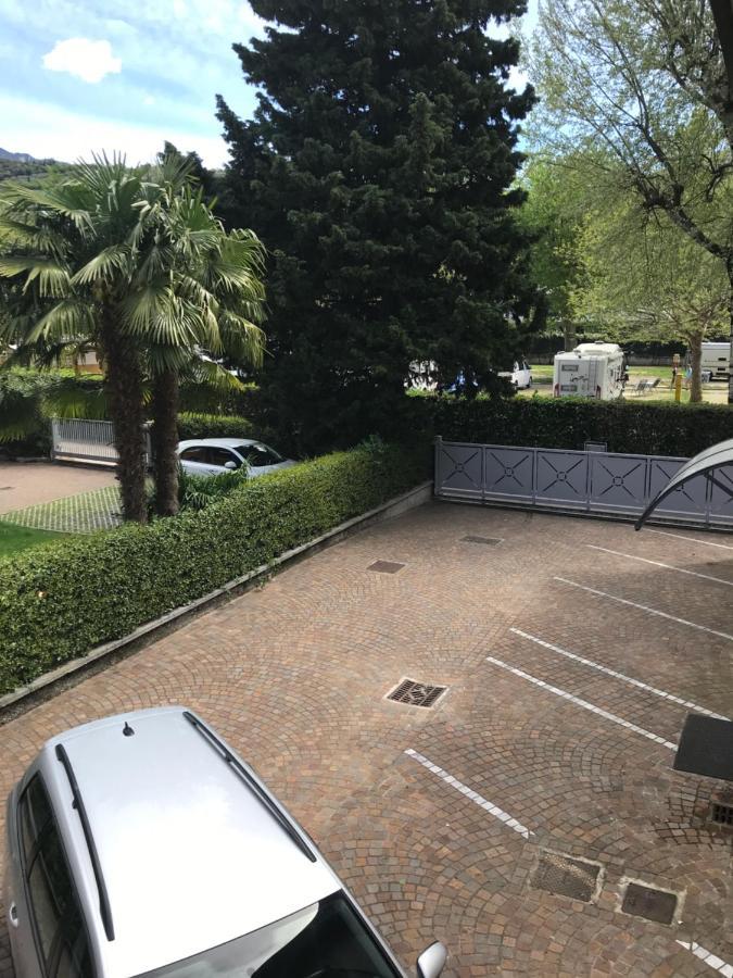 Appartement Lago Blu 加尔达湖滨 外观 照片