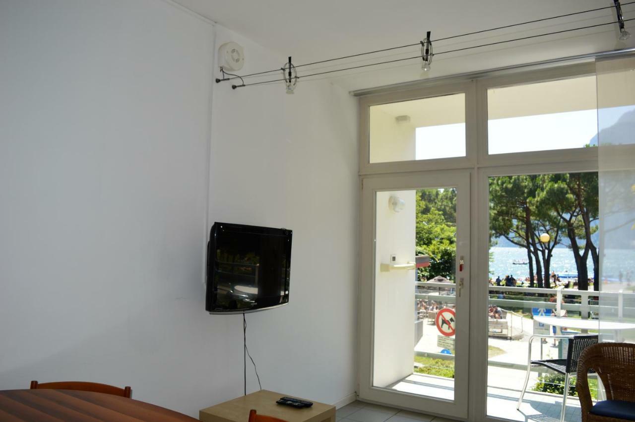 Appartement Lago Blu 加尔达湖滨 外观 照片