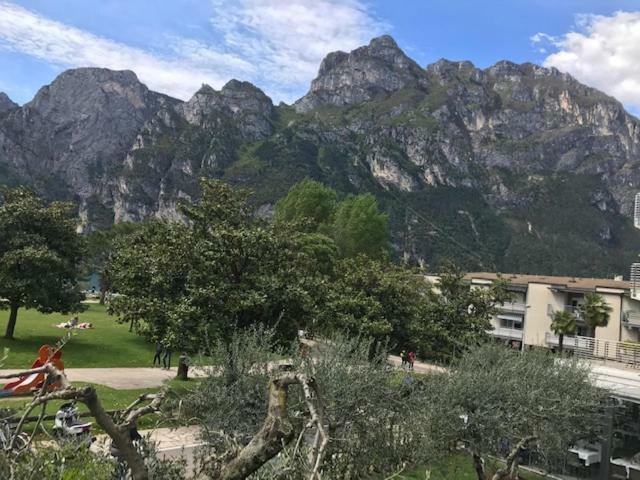 Appartement Lago Blu 加尔达湖滨 外观 照片